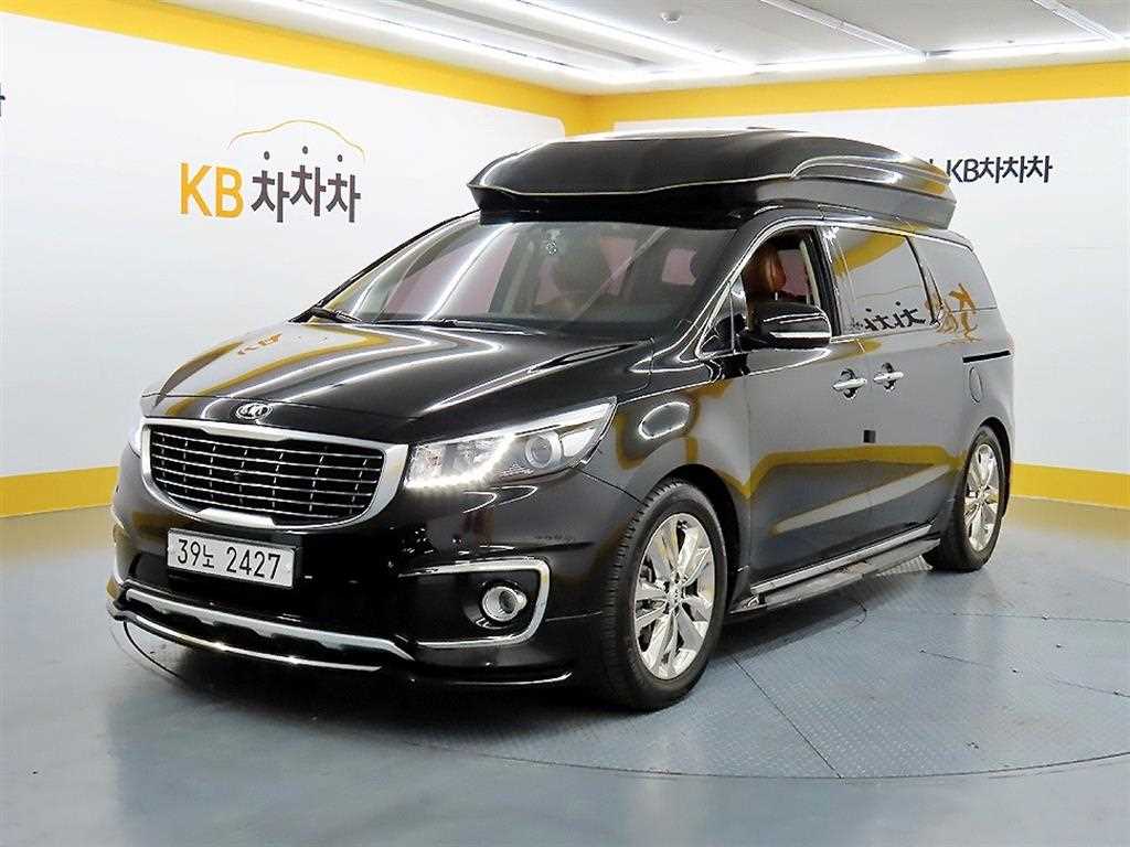 KIA Carnival - Vista 2
