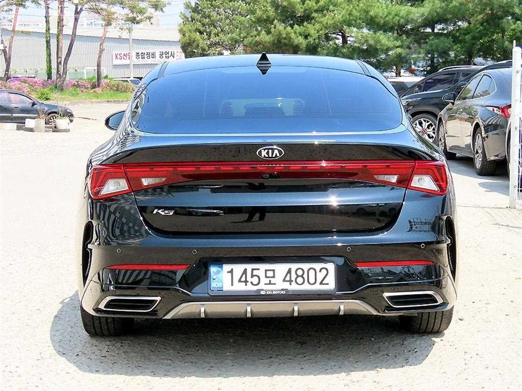 KIA K5 - Vista 4