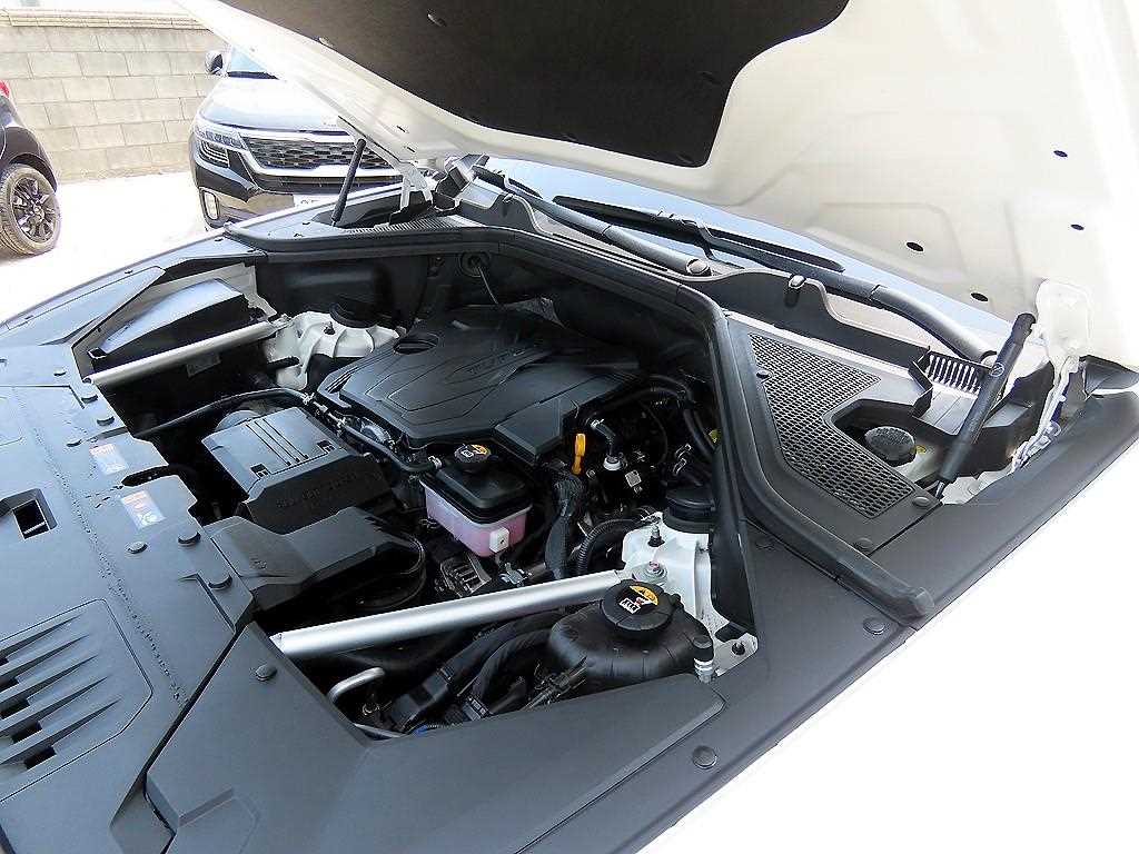 Genesis GV80 2025 Blanco - Importación desde Corea - HF Imports Iquique - Foto 19
