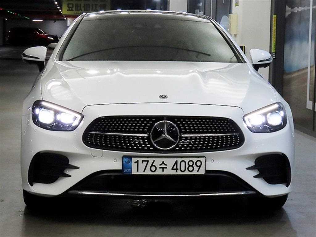 Mercedes Benz E class - Vista 2
