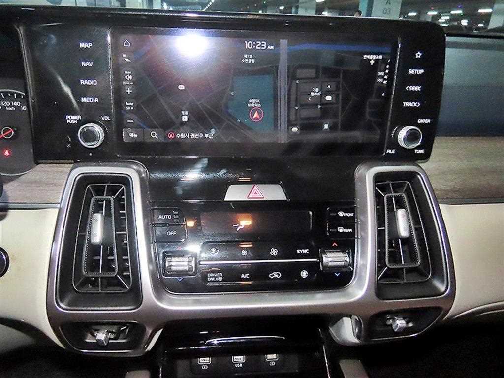 KIA Sorento - Vista 11