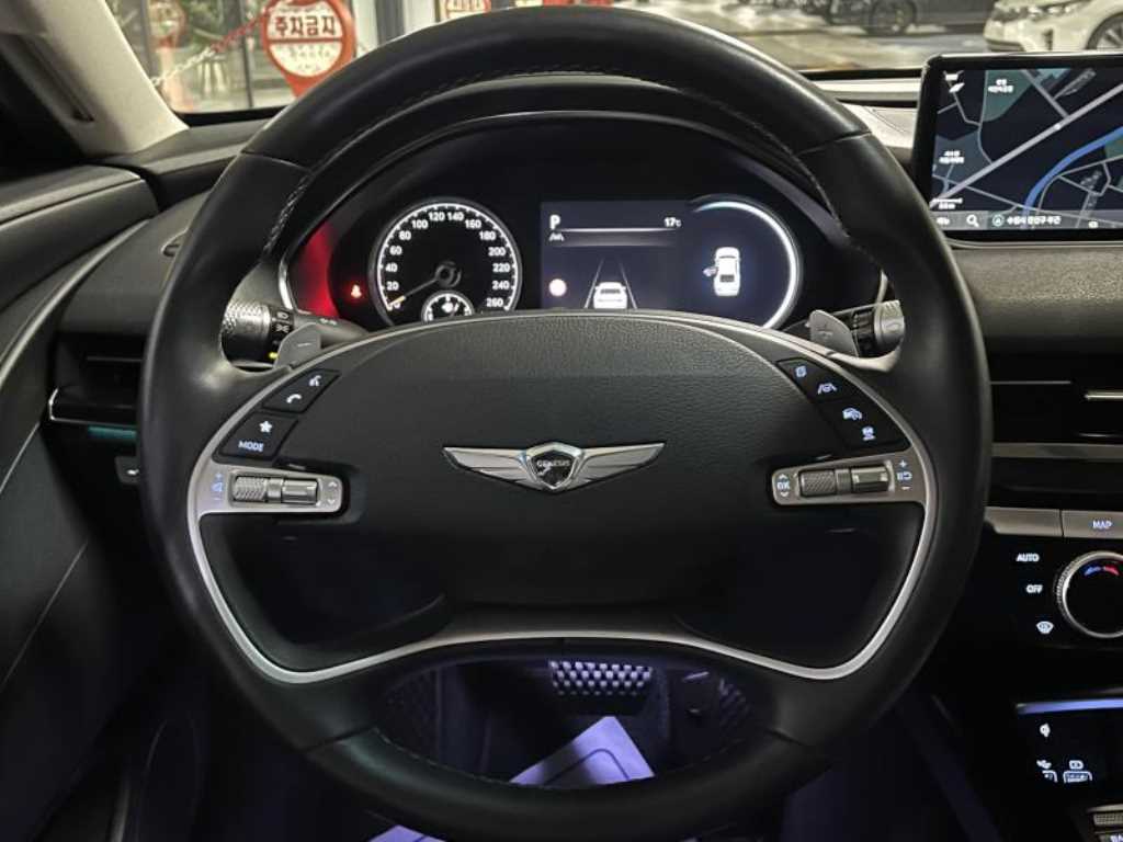 Genesis G80 - Vista 11