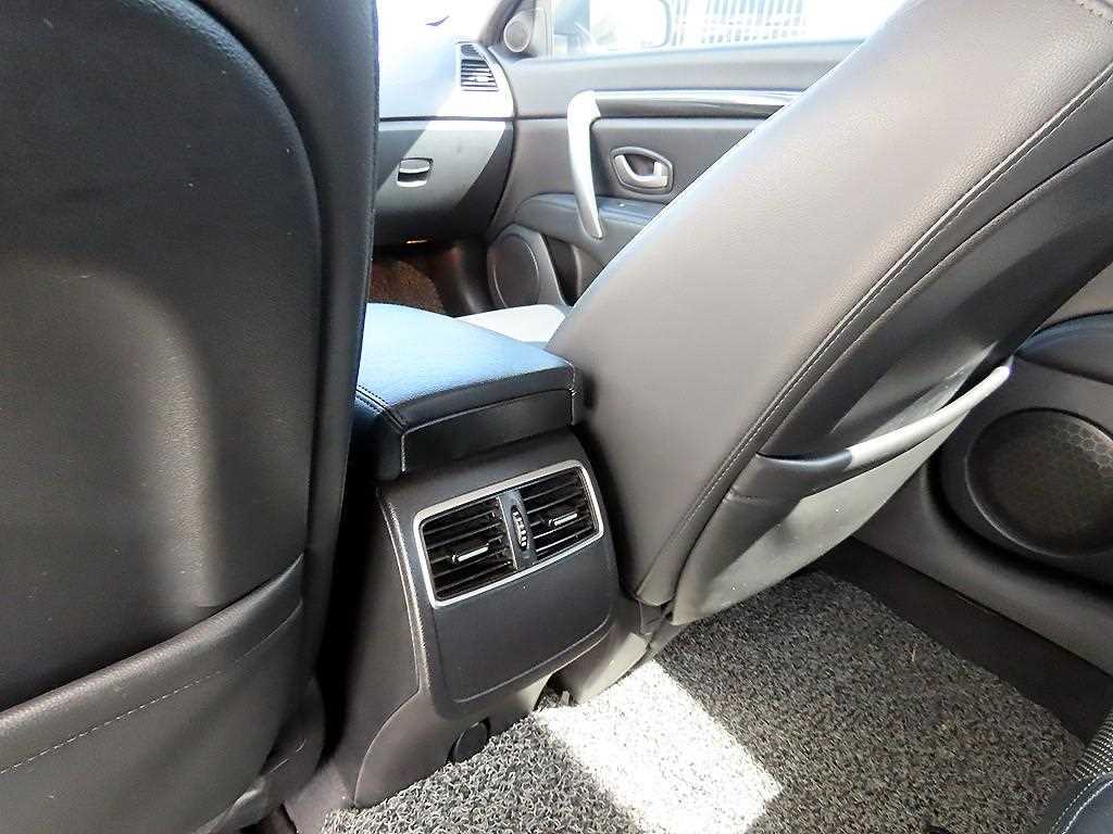 SAMSUNG SM7 2017 Blanco - Importación desde Corea - HF Imports Iquique - Foto 18
