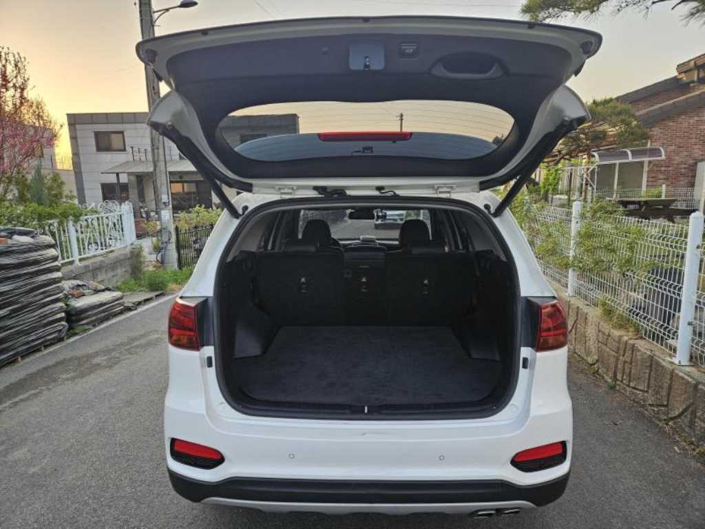 KIA Sorento - Vista 10