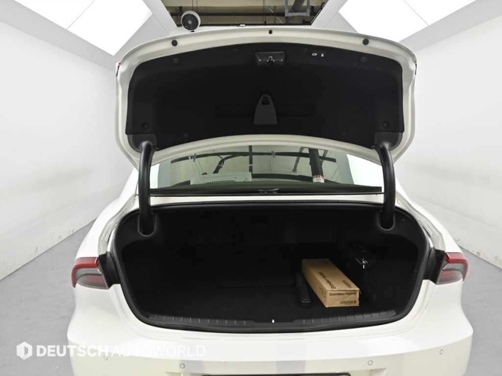 HYUNDAI Grandeur 2021 Blanco - Importación desde Corea - HF Imports Iquique - Foto 19