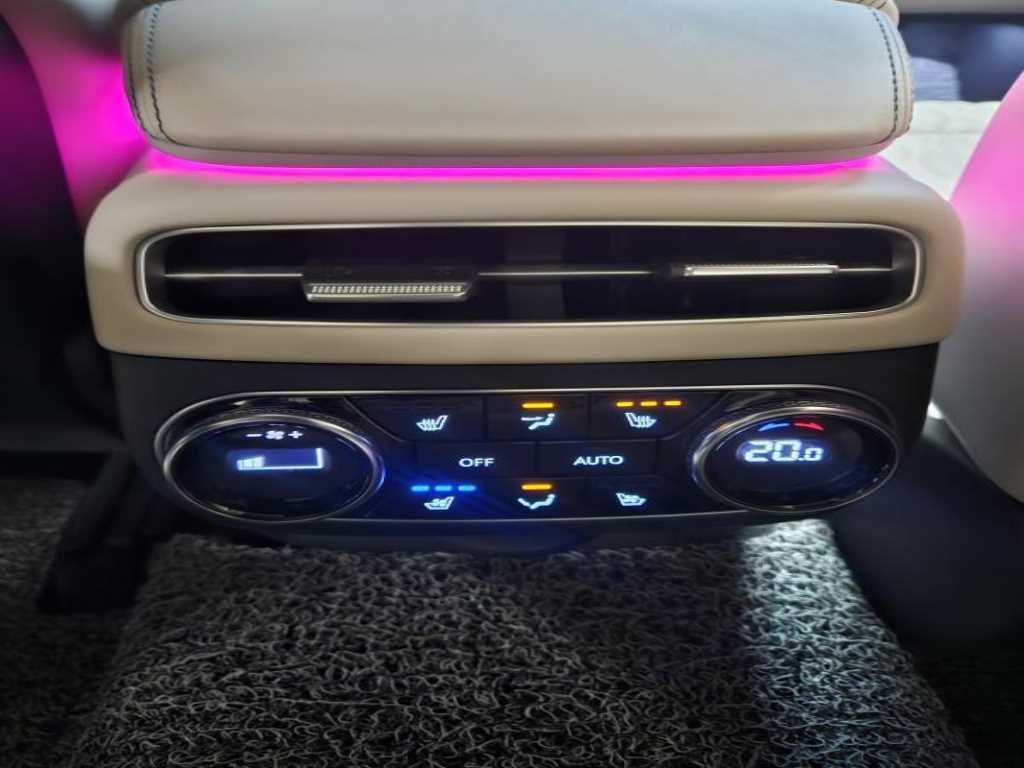 Genesis GV70 2024 Blanco - Importación desde Corea - HF Imports Iquique - Foto 16