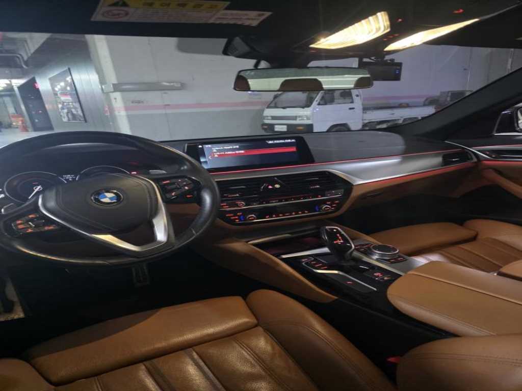 BMW 5 Series - Vista 9