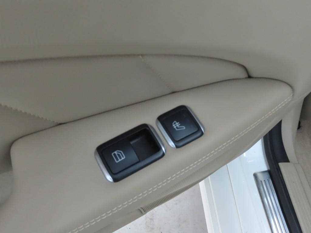 Mercedes Benz CLS Class 2013 Blanco - Importación desde Corea - HF Imports Iquique - Foto 15