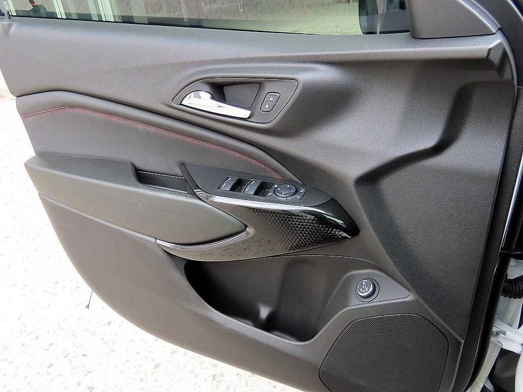 Chevrolet Trax - Vista 11