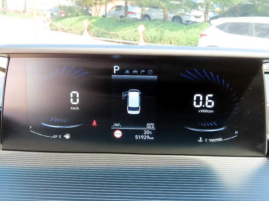HYUNDAI Staria - Vista 9
