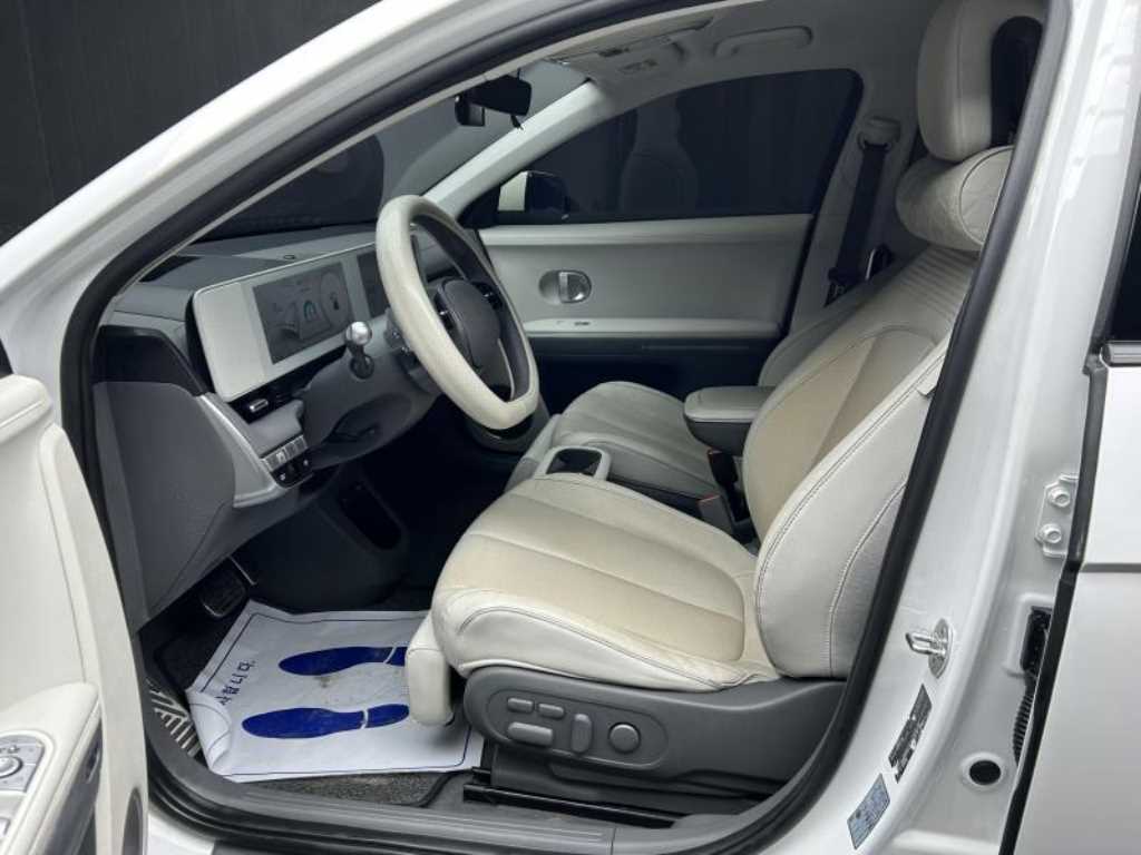 HYUNDAI Ioniq 5 - Vista 5