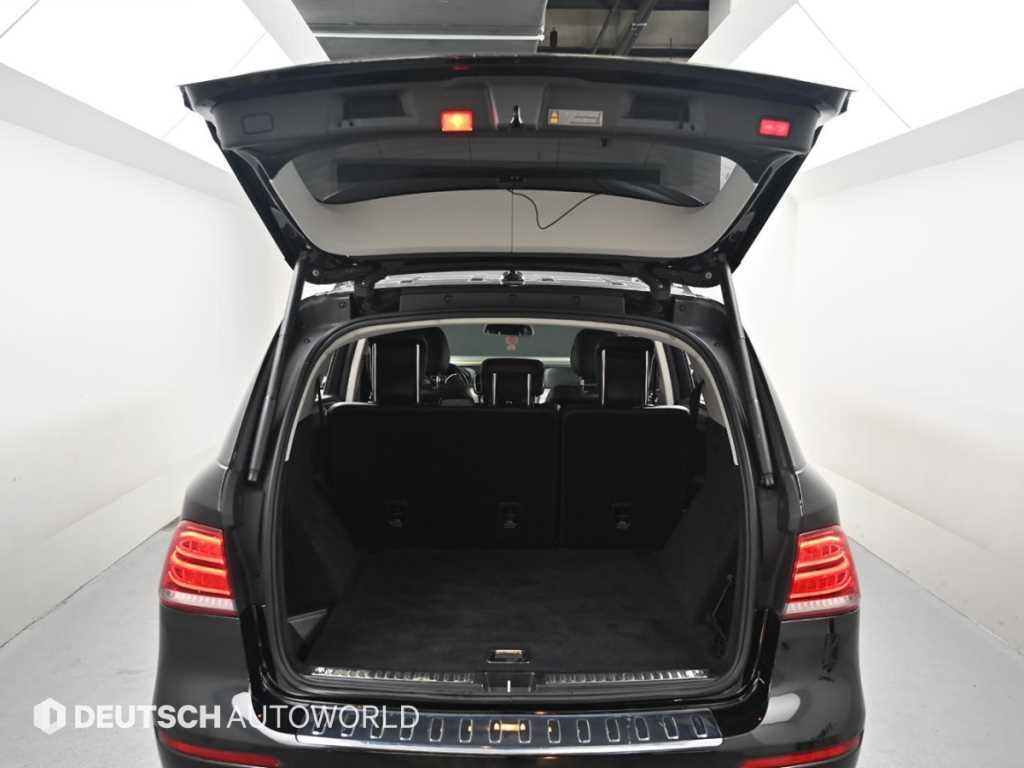 Mercedes Benz GLE Class 2018 Negro - Importación desde Corea - HF Imports Iquique - Foto 19