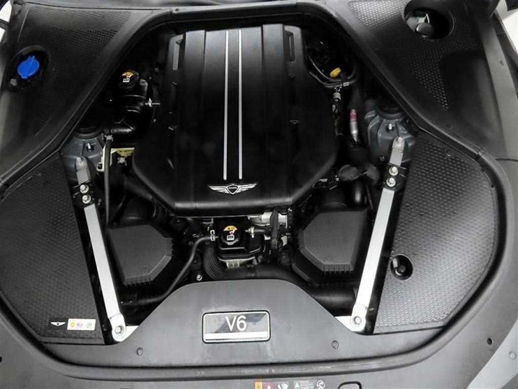 Genesis G90 - Vista 10