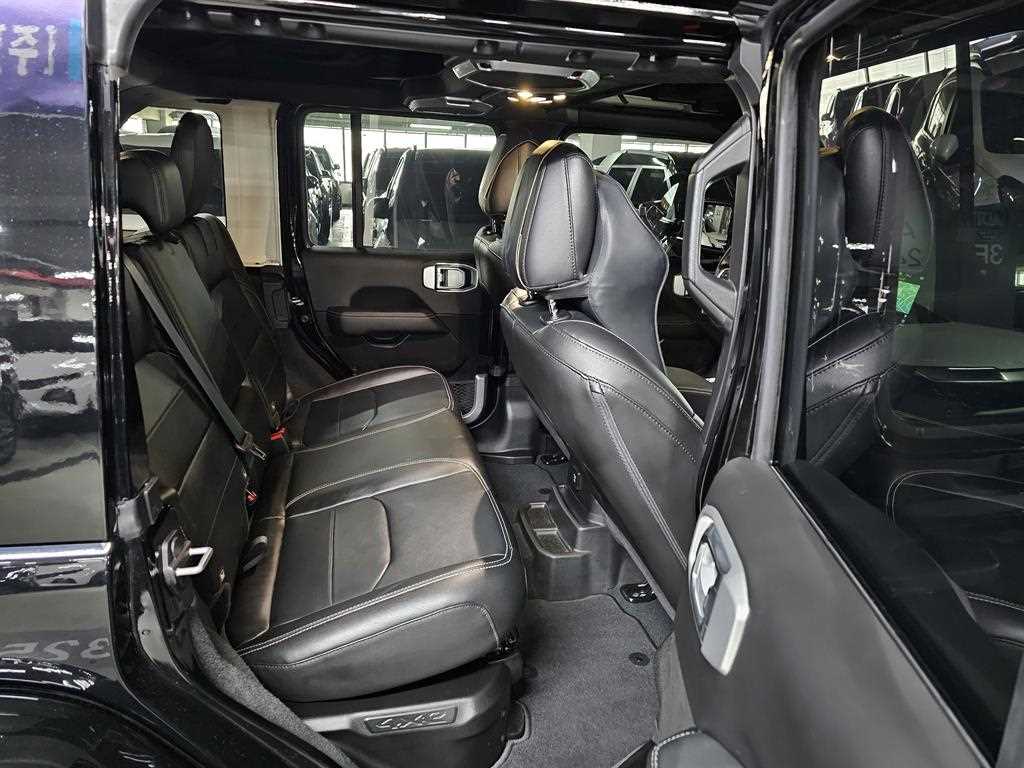 Jeep Wrangler 2022 Negro - Importación desde Corea - HF Imports Iquique - Foto 14