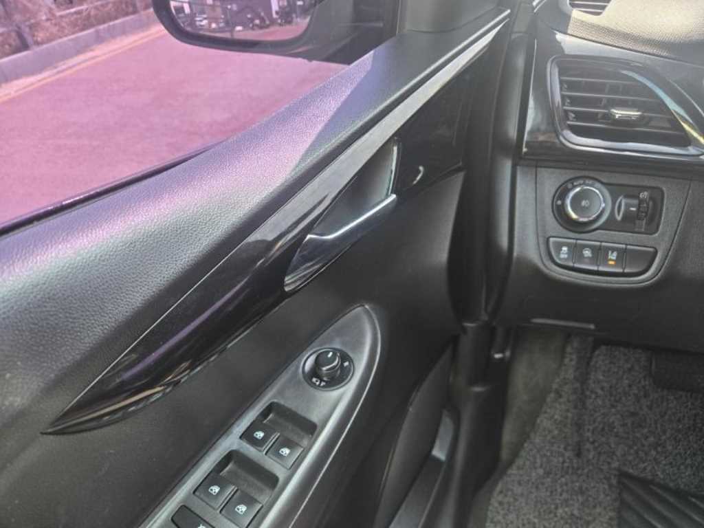 Chevrolet Spark - Vista 12