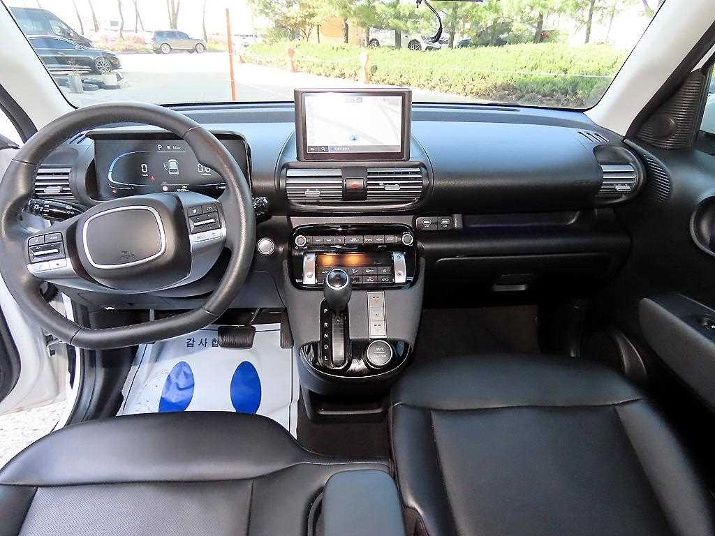 HYUNDAI Casper - Vista 7