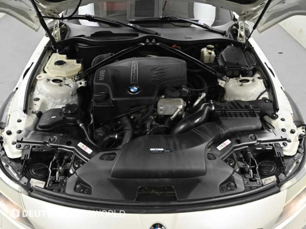 BMW Z4 - Vista 6