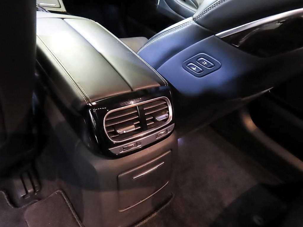 Genesis G90 2019 Negro - Importación desde Corea - HF Imports Iquique - Foto 16