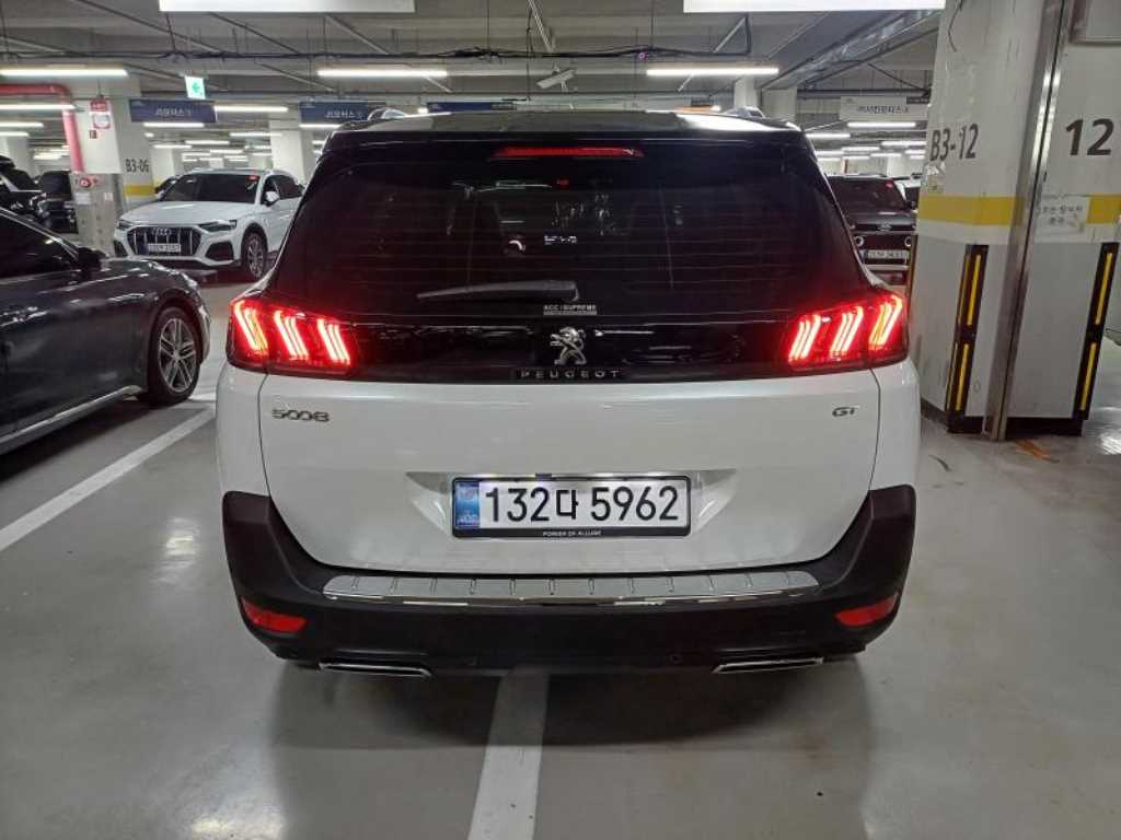 Peugeot 5008 - Vista 4