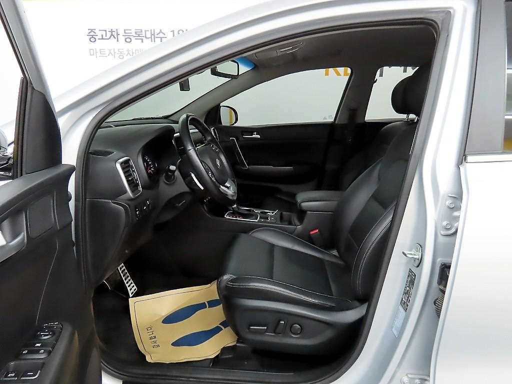 KIA Sportage - Vista 5