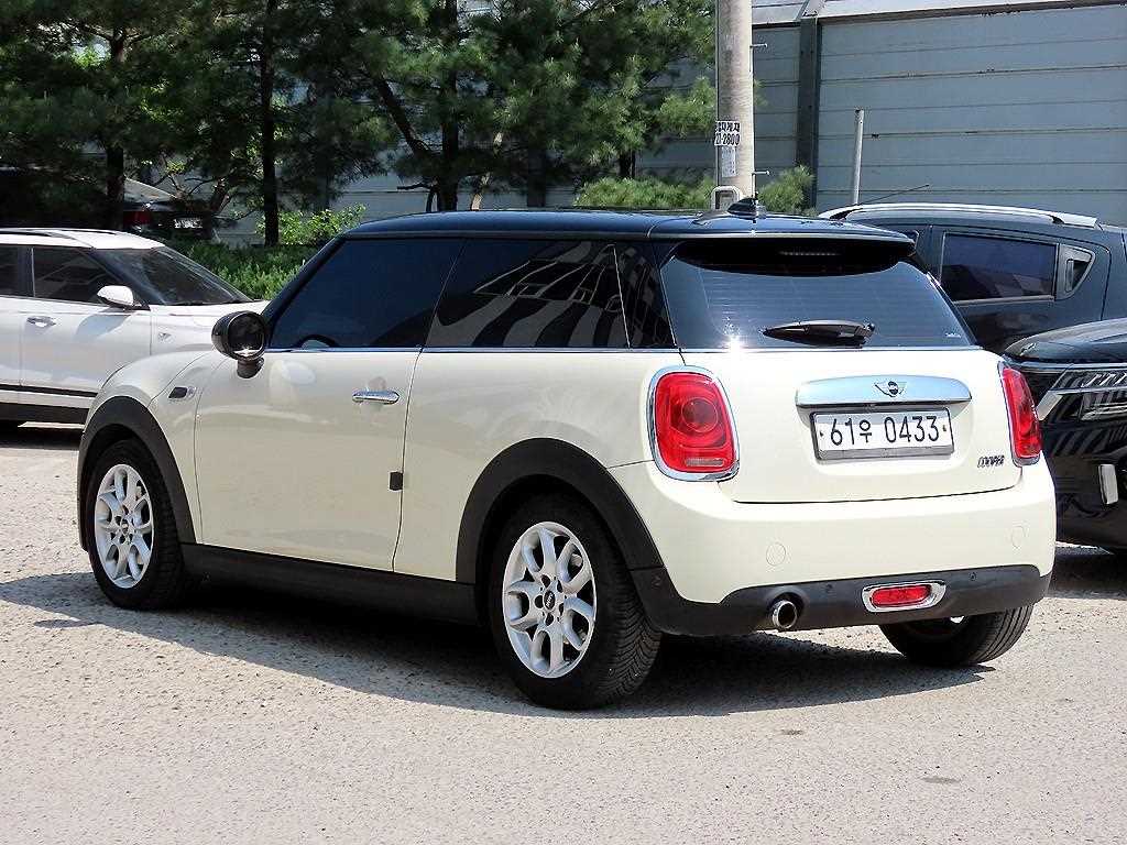 Mini Cooper - Vista 3