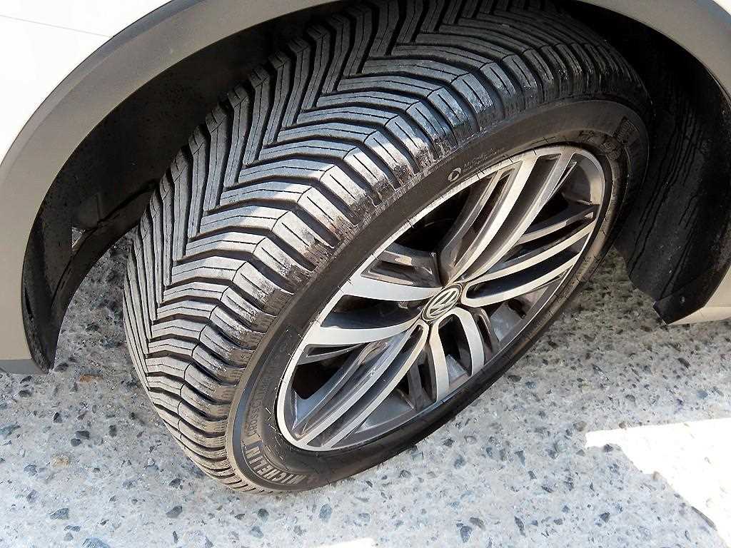 Volkswagen Tiguan 2020 Blanco - Importación desde Corea - HF Imports Iquique - Foto 20