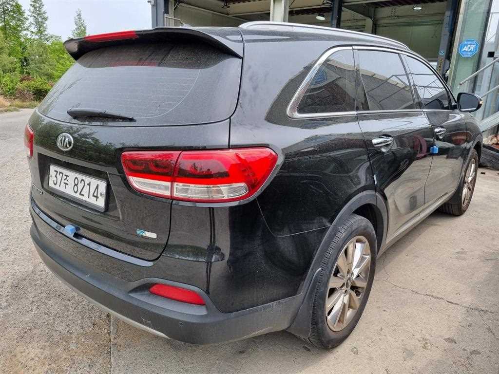 KIA Sorento - Vista 3
