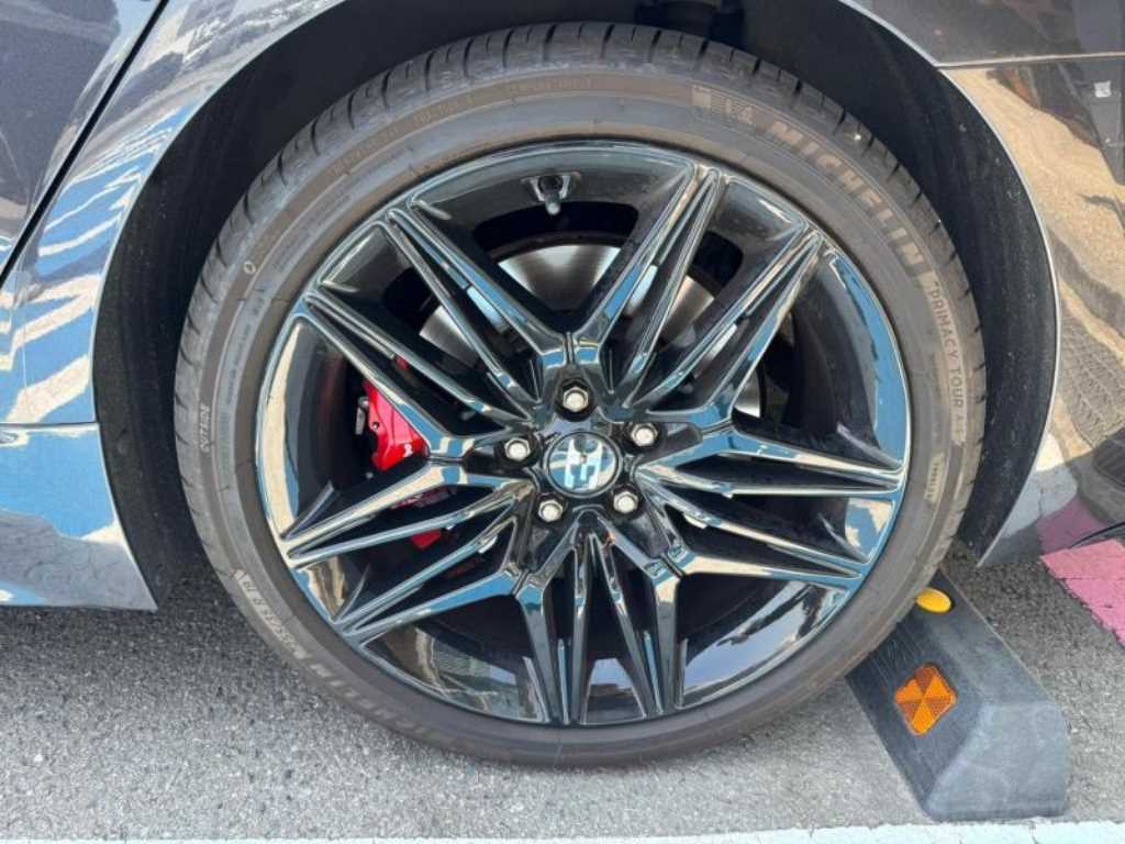KIA Stinger - Vista 11