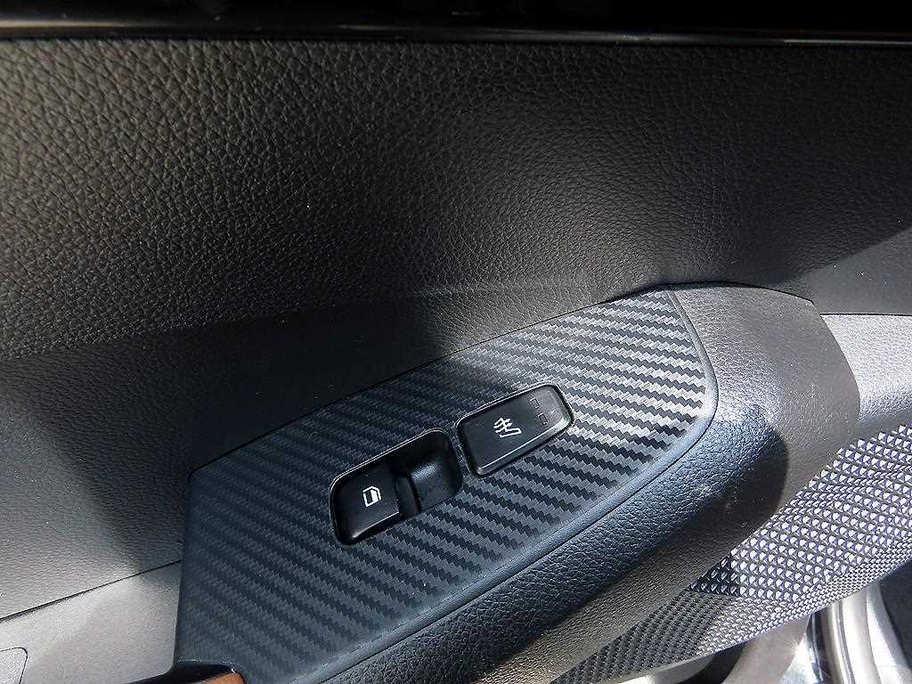 KIA Seltos 2023 Negro - Importación desde Corea - HF Imports Iquique - Foto 15