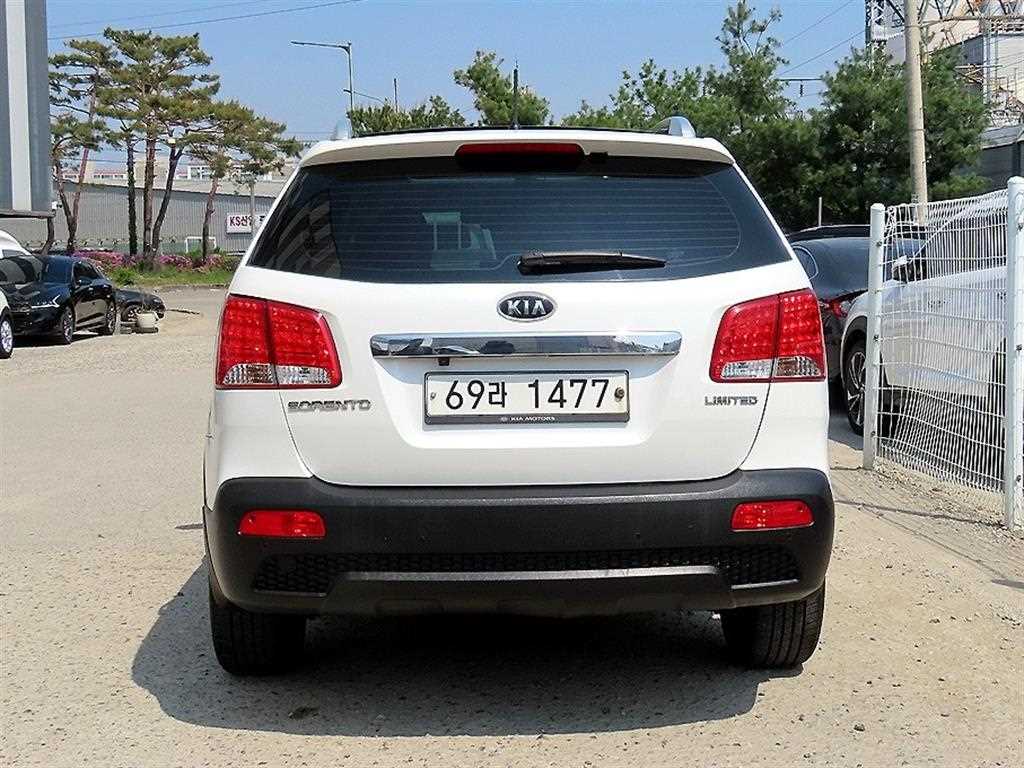 KIA Sorento - Vista 4