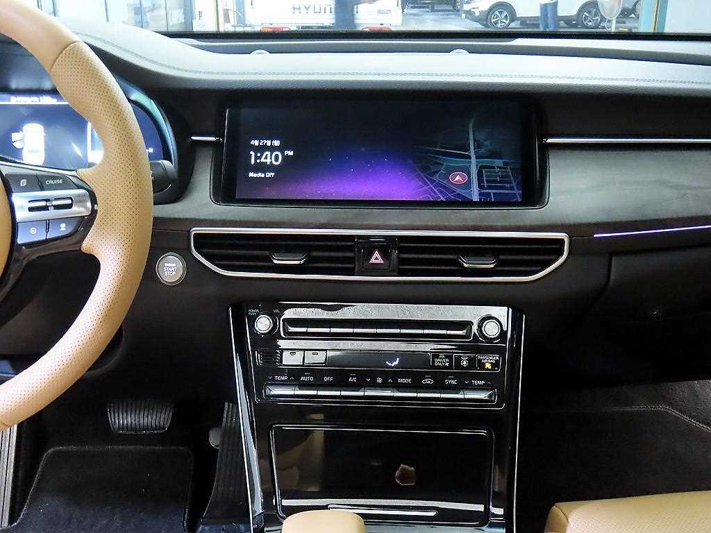 KIA K7 - Vista 11