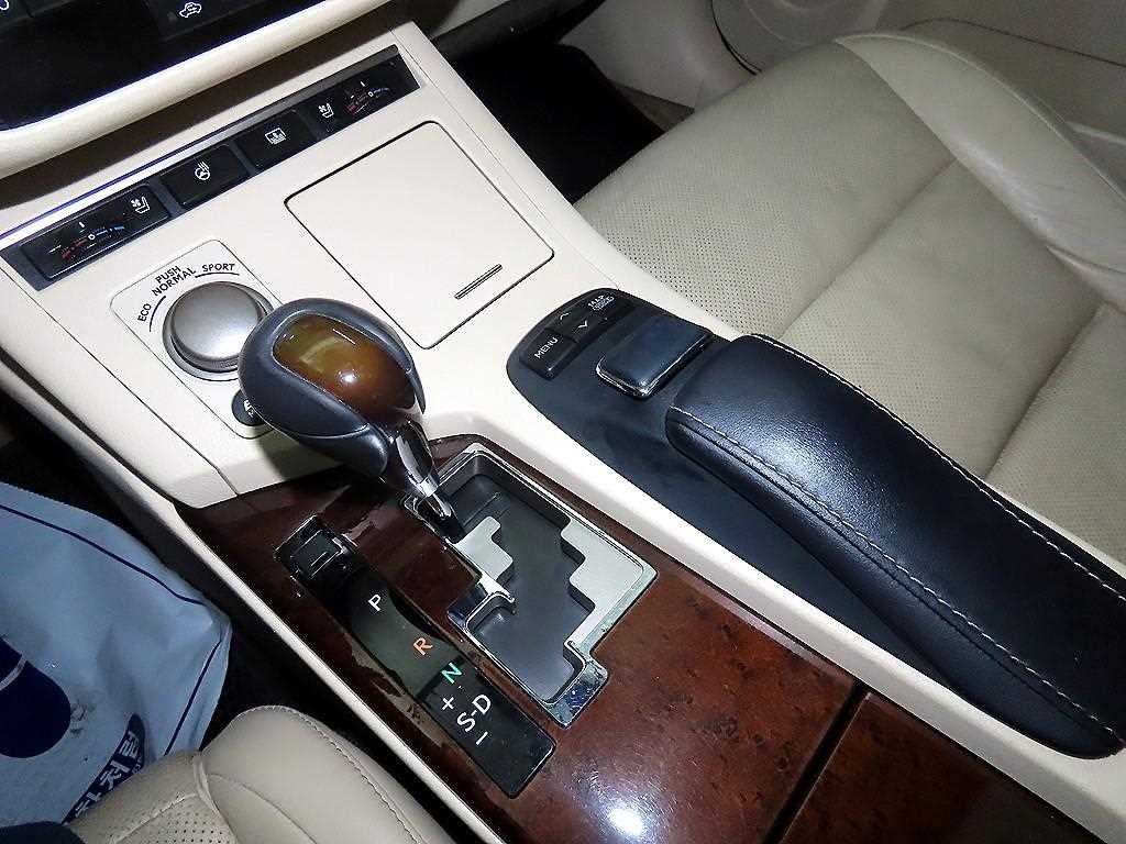 Lexus ES - Vista 12
