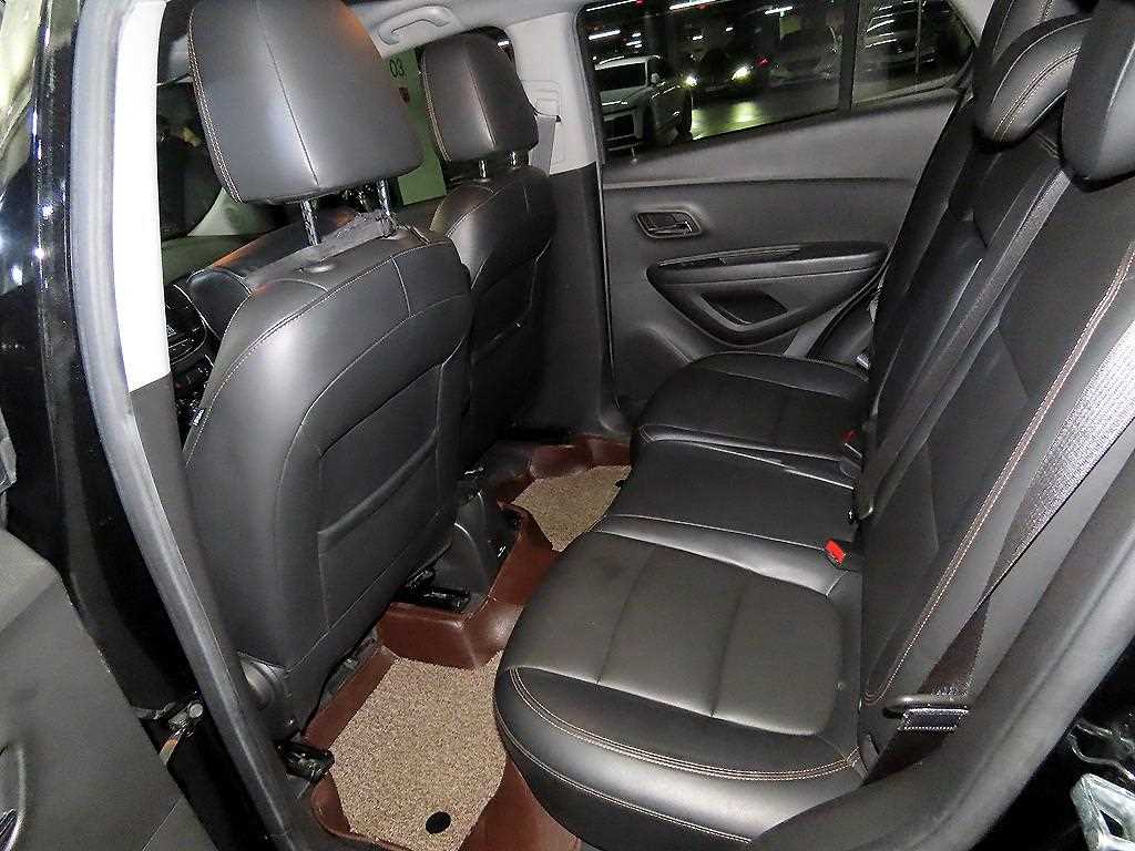 Chevrolet Trax - Vista 7