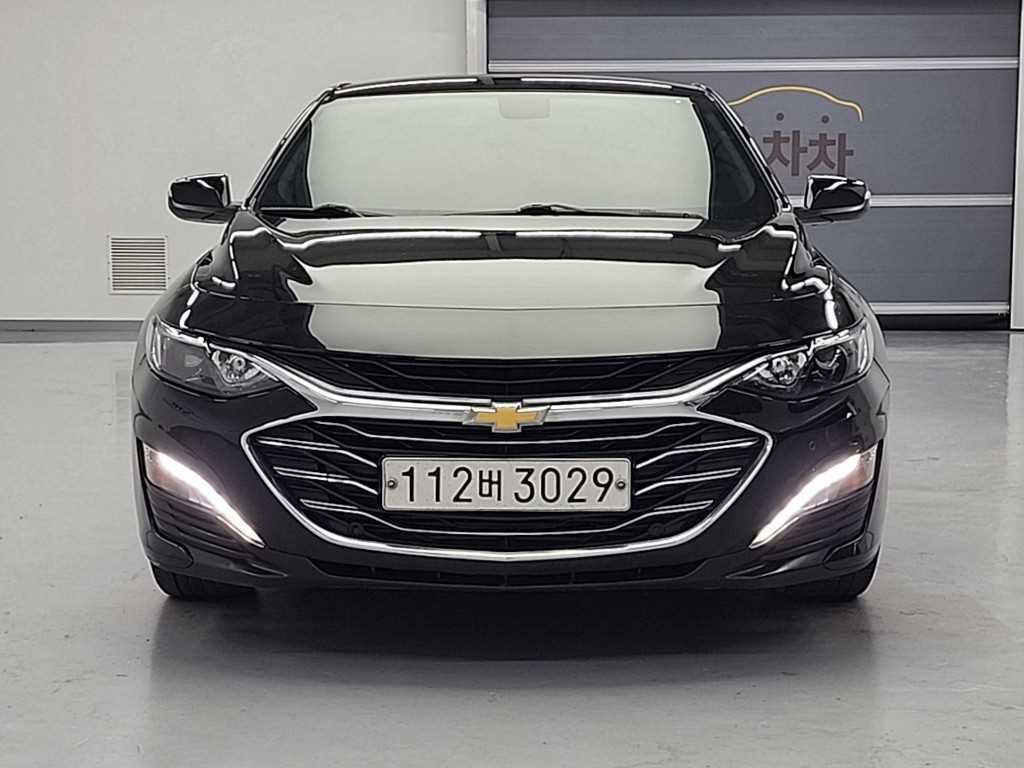 Chevrolet Malibu - Vista 2