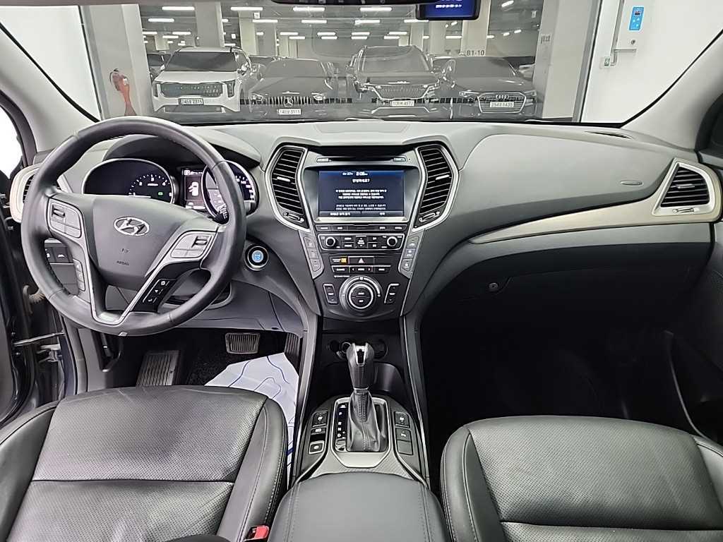 HYUNDAI Maxcruz - Vista 7