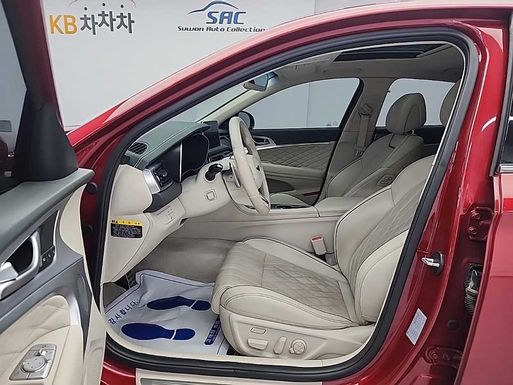 Genesis G70 - Vista 11