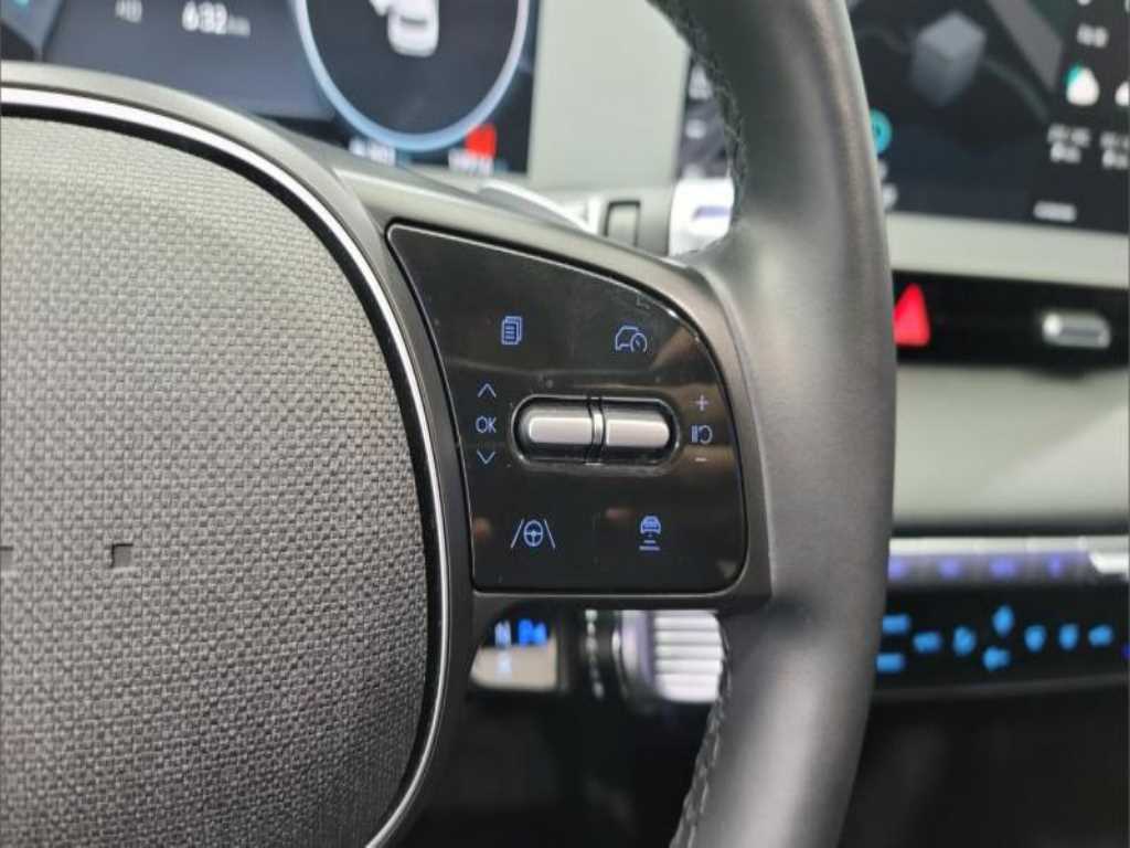 HYUNDAI Ioniq 5 - Vista 10