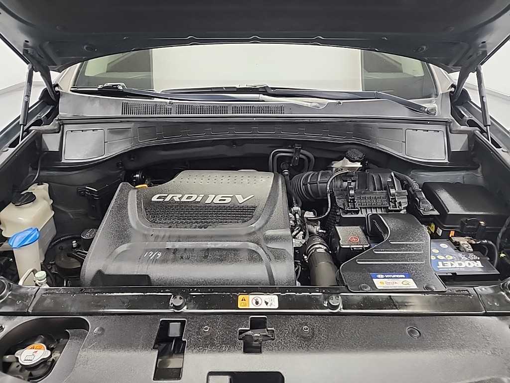 HYUNDAI Maxcruz - Vista 5