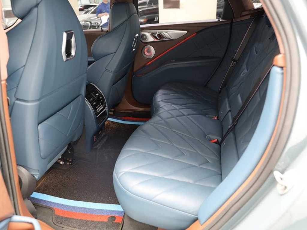 BMW XM 2024 skyblue - Importación desde Corea - HF Imports Iquique - Foto 20