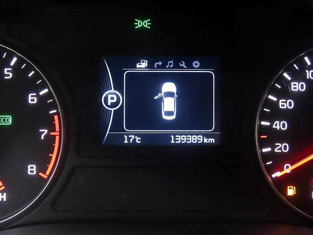 KIA K5 - Vista 9