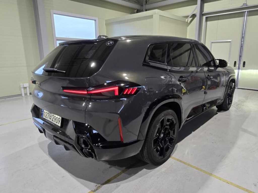 BMW XM - Vista 2