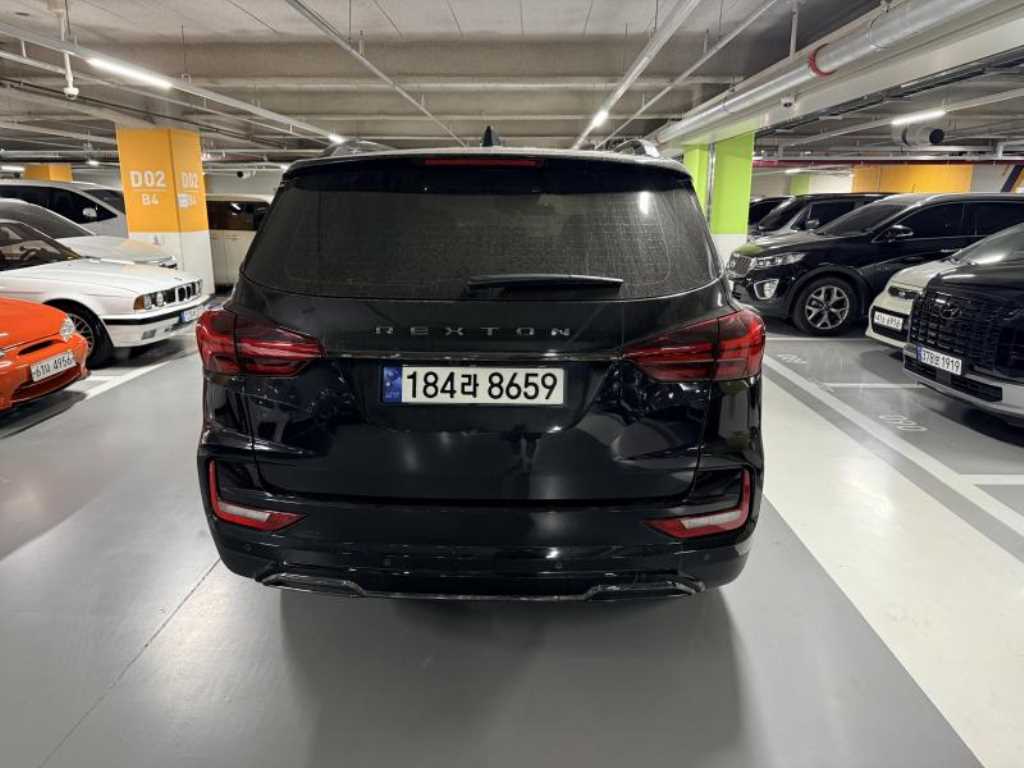 Ssangyong Rexton - Vista 5