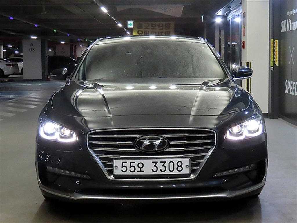 HYUNDAI Grandeur - Vista 2