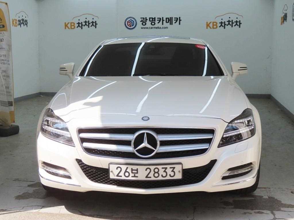 Mercedes Benz CLS Class 2013 Blanco - Importación desde Corea - HF Imports Iquique - Foto 1