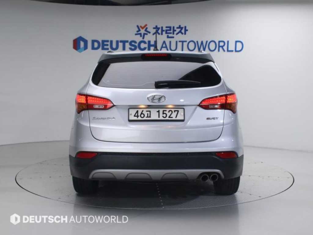 HYUNDAI Santa Fe - Vista 4