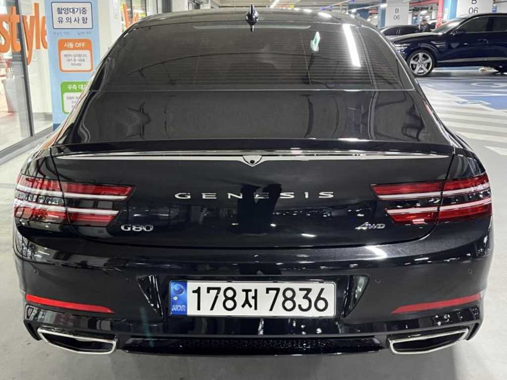 Genesis G80 - Vista 5