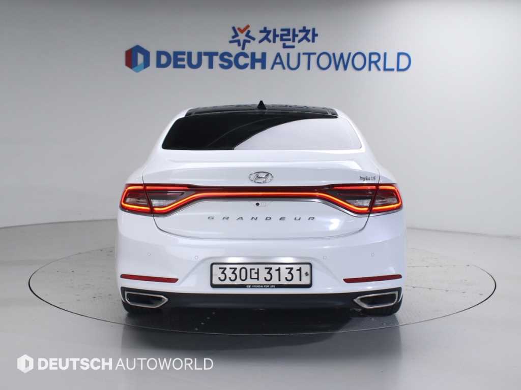 HYUNDAI Grandeur - Vista 4