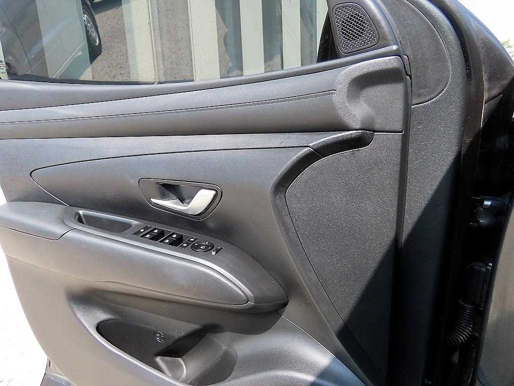 HYUNDAI Tucson - Vista 11