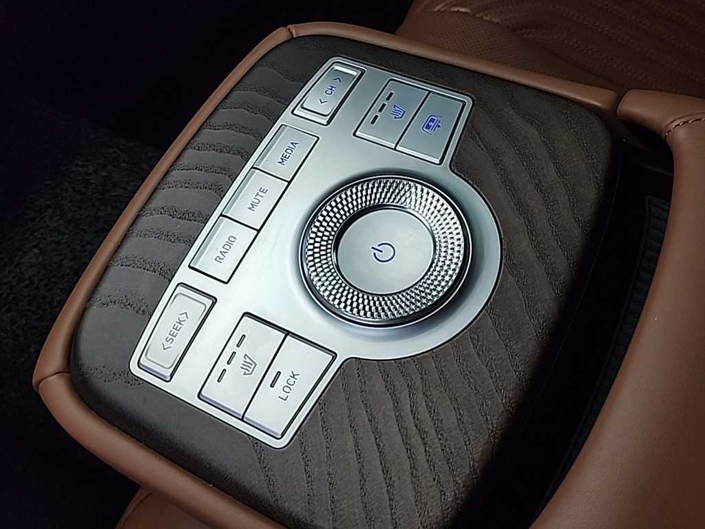 Genesis G80 2022 Negro - Importación desde Corea - HF Imports Iquique - Foto 15