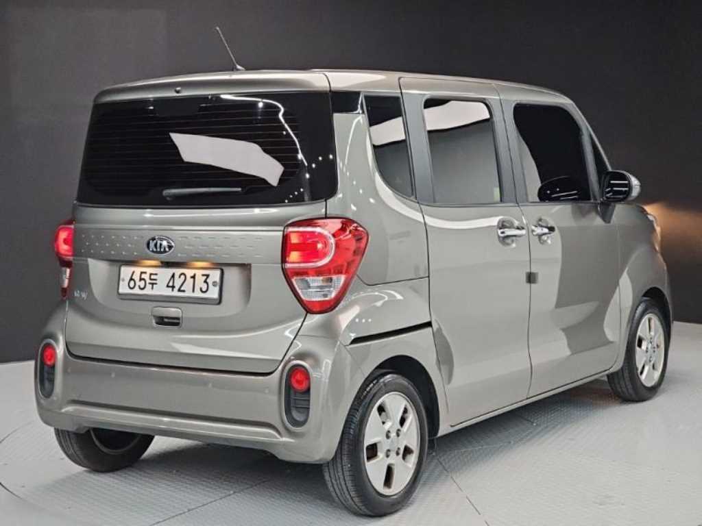KIA Ray - Vista 3